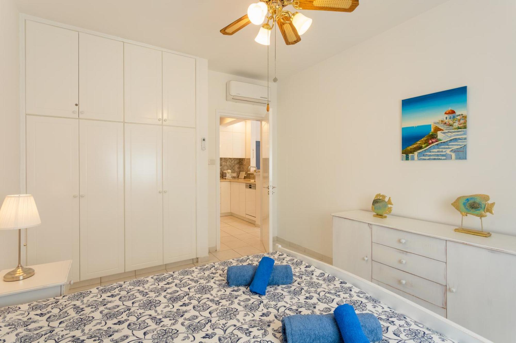 Regina Gardens Lovely Apartment Paphos Exterior photo