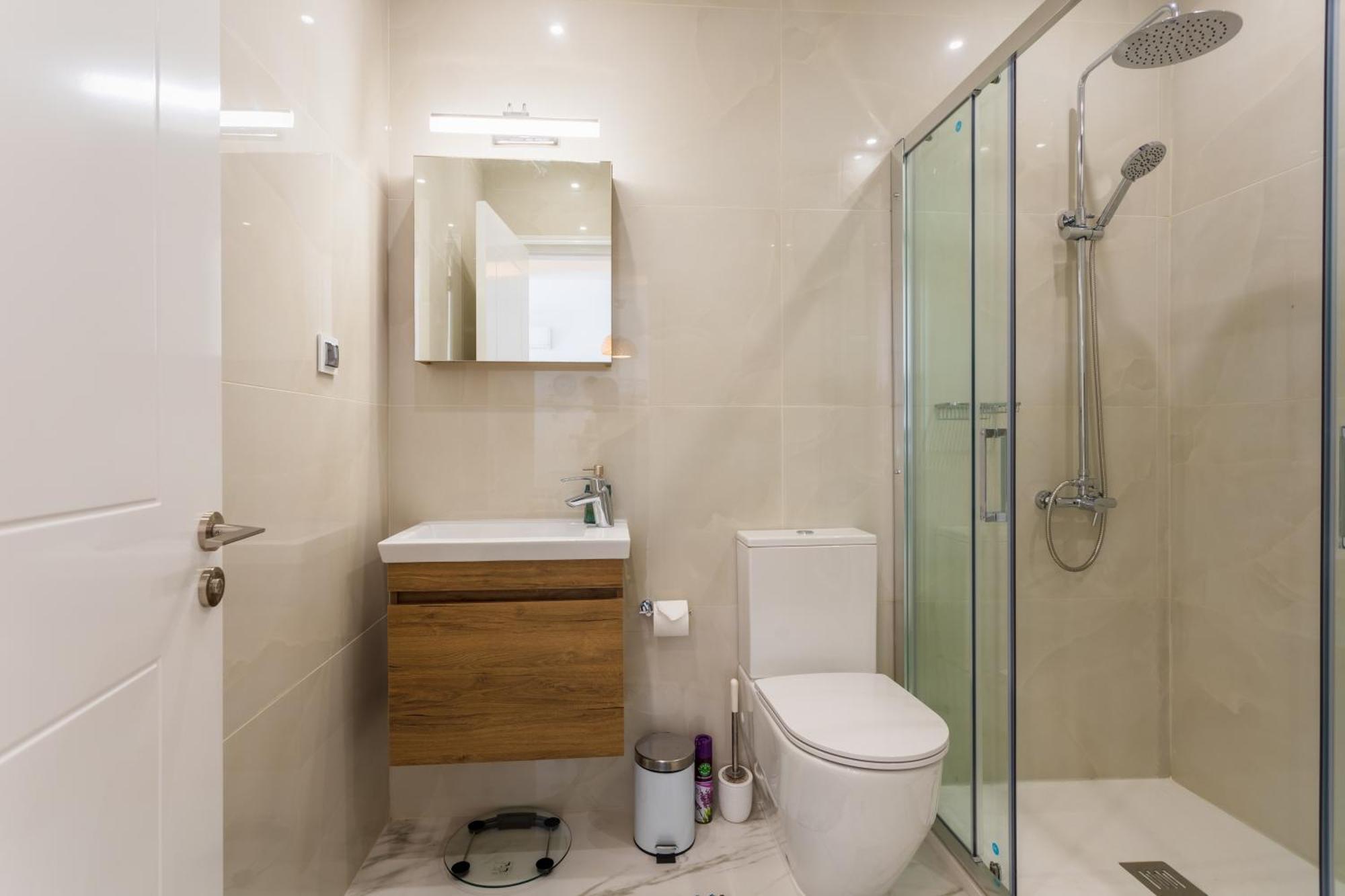 Regina Gardens Lovely Apartment Paphos Exterior photo
